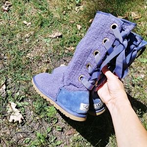 UGG Woman's Heirloom Lace Up Boots